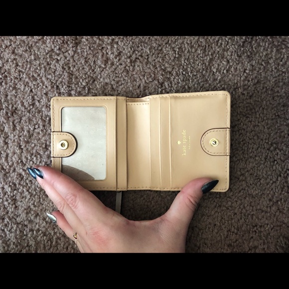 Kate Spade Set - Picture 8 of 8